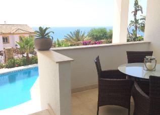 TerrassemitGlastisch4