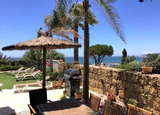 Bettwäsche und Moskitonetz (5)